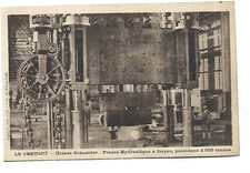 71  LE CREUSOT  USINES SCHNEIDER  PRESSE HYDRAULIQUE A FORGER
