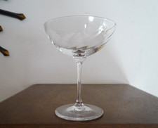 1 coupe champagne cristal Daum