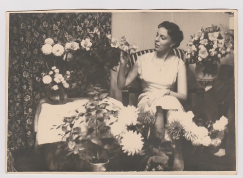 Photo ancienne femme - 🎞️,