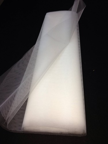 Tulle mariage blanc rigide - tulle,