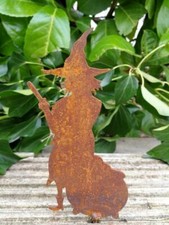 Sorcière en rouille noble