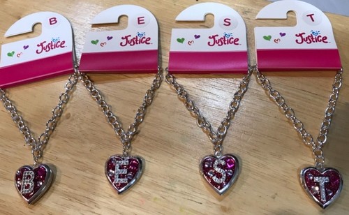 Justice locket charm - ❤️,