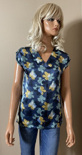 Top blouse bleue - , motifs