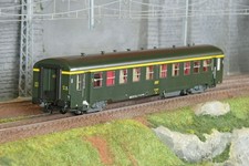 R37 HO42519 Voiture voyageurs