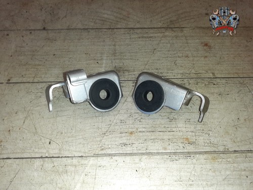 Patte fixation carenage suzuki - patte,