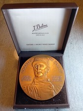 MEDAILLE en  BRONZE  CENTENAIRE  Général De GAULLE 1890 - 1990  BALME