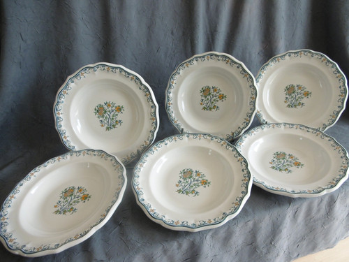 Six assiettes faience - assiettes,