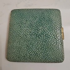 Etui à cigarettes en laiton