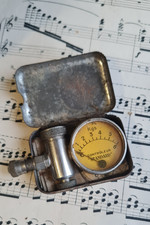 ANCIEN CONTROLEUR DE PRESSION