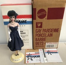 # 9973 MATTEL Poupée Barbie