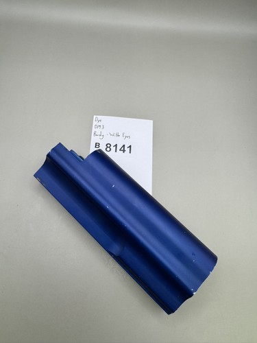Dye dm3 body with eyes - body,