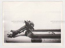 Bateau à moteur abstraction