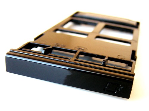 Cache lecteur express card - cache,