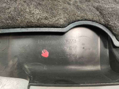 55573266 couvercle moteur opel - couvercle,