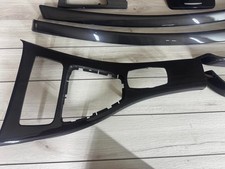 Jeu de garnitures intérieures