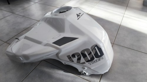 Réservoir tiger 1200 - , année