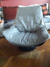 Fauteuil vintage suédois en cuir signé NELO en excellent état