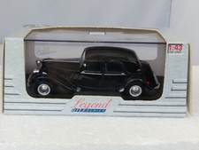 CITROEN TRACTION 11CV UNIVERSAL HOBBIES 1/43 EN BOITE