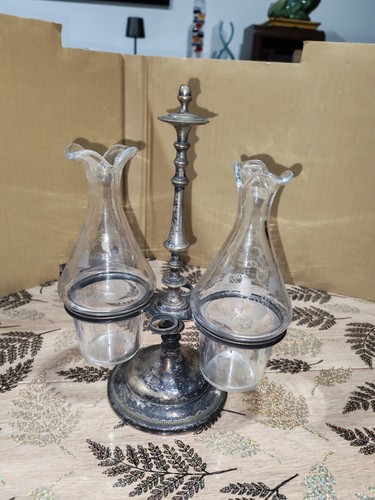Ancien huilier vinaigrier - huilier,