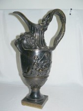 Importante  & imposante aiguière Bronze patiné dlg SG CLODION XIXème 49cm haut