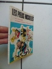 LES PIEDS NICKELES / NUM 8  ( petit format )  A CHICAGO  / CINEASTES ...  1967  