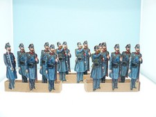 Lot 5 : rare soldats gendarmes infanterie suisse en carton découpis militaire
