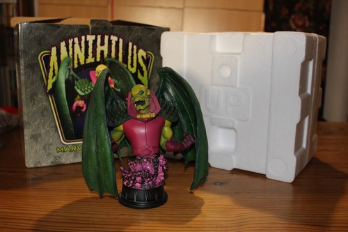 Buste bowen annihilus - bowen,