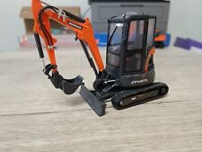 Pelle sur pneus DOOSAN DX 272