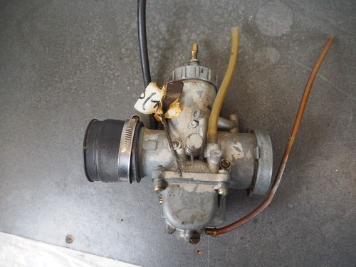 Carburateur droit suzuki - carburateur,