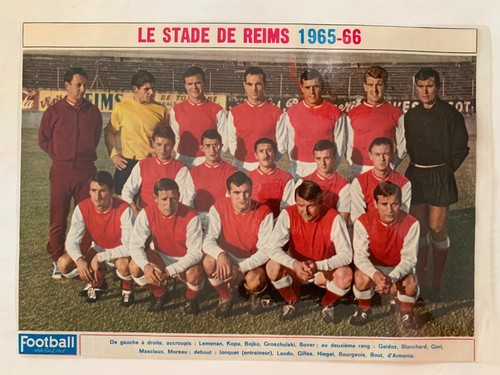Photo football magazine - photo,