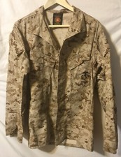USMC DERSET MARPAT UNIFORM