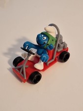 SCHTROUMPF VOITURE COURSE