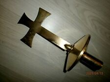ANCIEN CRUCIFIX/DECOR HAMPE BANNIERE/BRONZE? LAITON?/H.31,5cm/0,7kg/EGLISE/CROIX