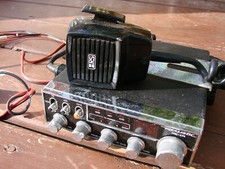 VINTAGE REALISTIC TRC-474 CB