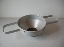 Ancien écumoire entonnoir de bidon à lait en alu ferme normande cuisine campagne