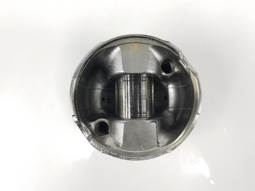131010r070 piston toyota verso - piston,
