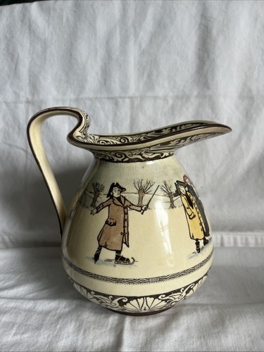 Antique royal doulton - royal, 7"