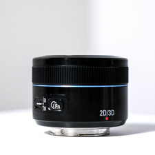 Samsung NX 45mm f1.8 ( 2D/3D )