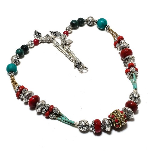 Collier onyx turquoise corail