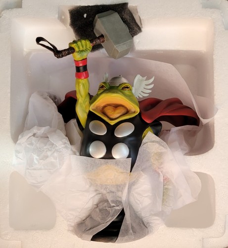 Throg thor frog - frog, bust
