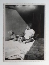 Bébé nounours peluche lumière soleil contraste - Photo ancienne snapshot 1938