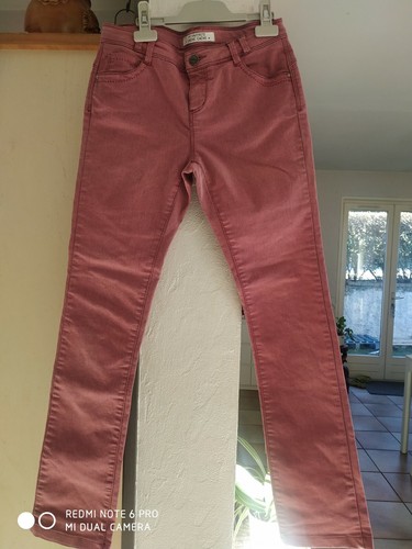 Jean cache neuf t - neuf,