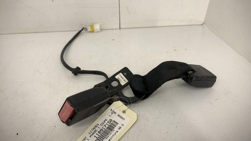 Attache ceinture arriere - , droit