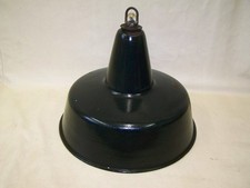 Ancienne Lampe Émaillée, Art