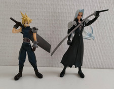 Square Enix Final Fantasy 7 lot de 2 figurines Cloud et Sephiroth