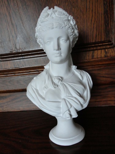 Buste marianne - de, *