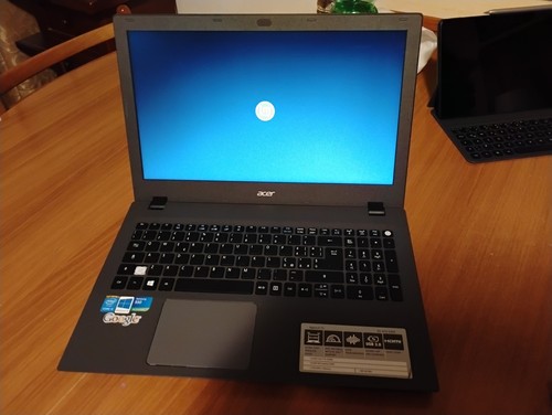 Acer aspire 573 53cz - aspire, used