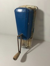 Ancien  MOULIN A CAFE Peugeot