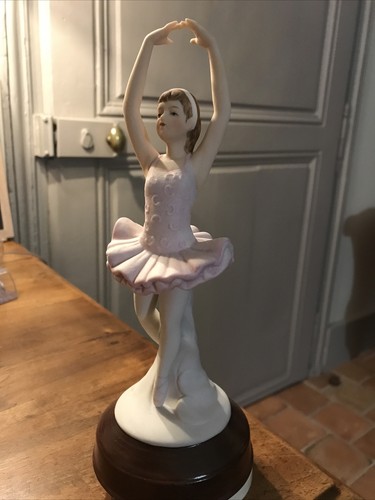 Figurine résine - figurine, en