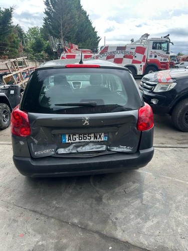 Optique avant principal gauche